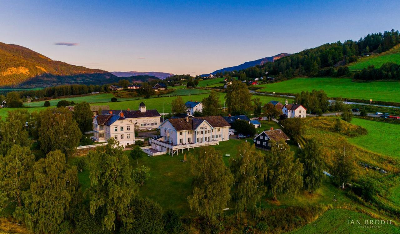 Dale-Gudbrands Gard By Frich'S Sør-Fron Exterior foto