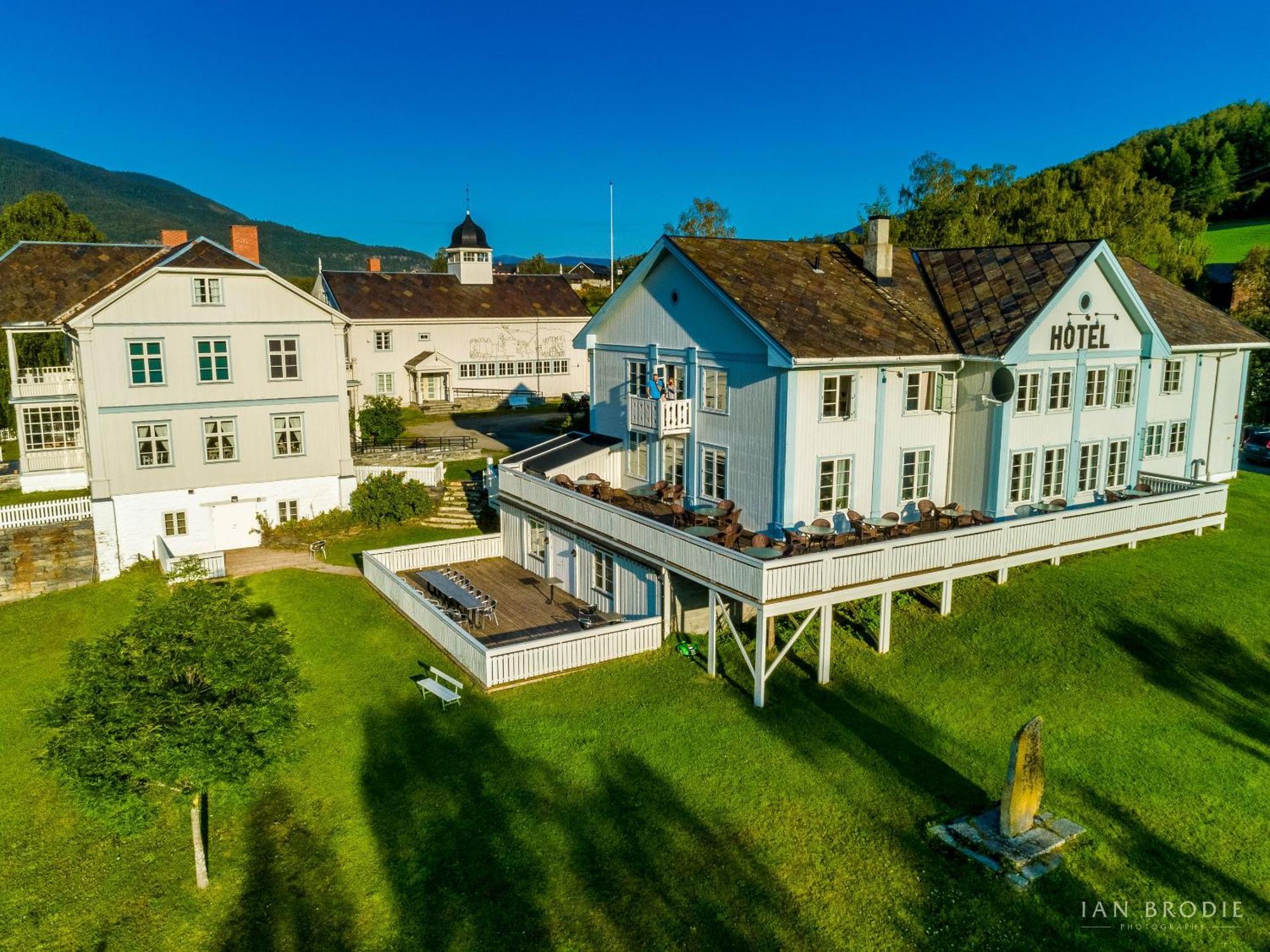 Dale-Gudbrands Gard By Frich'S Sør-Fron Exterior foto